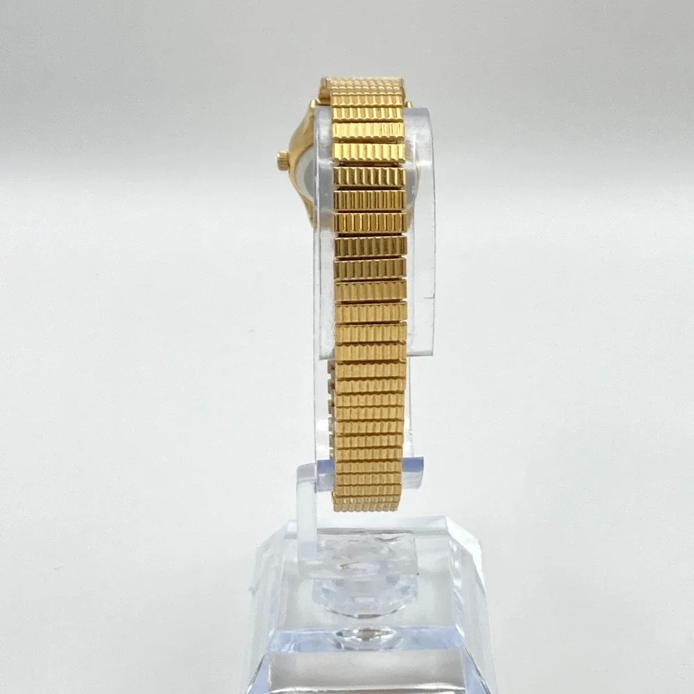 Vintage Armitron Womens Watch 20mm Gold Tone Stretch Band New Battery SMALL 5.75